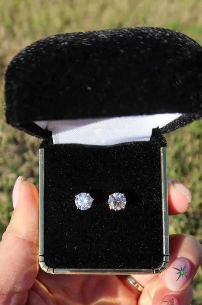 2.00ctw Round Cut Diamond Stud Earrings