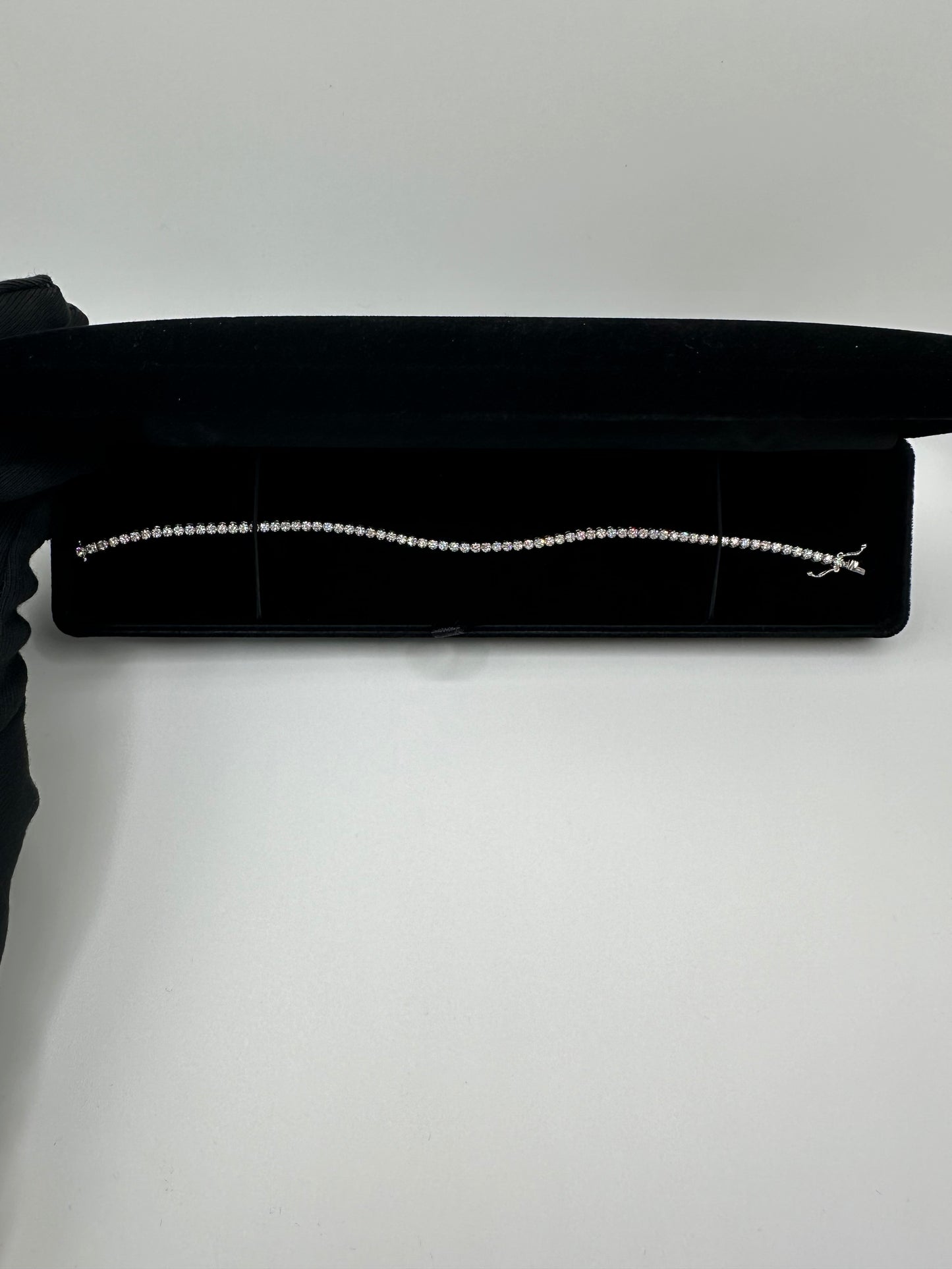 2.01ctw White Gold Tennis Bracelet